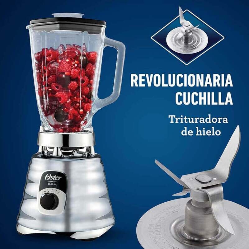Licuadora clásica Oster® cromada con perilla ergonómica de 3 velocidades BLST4655