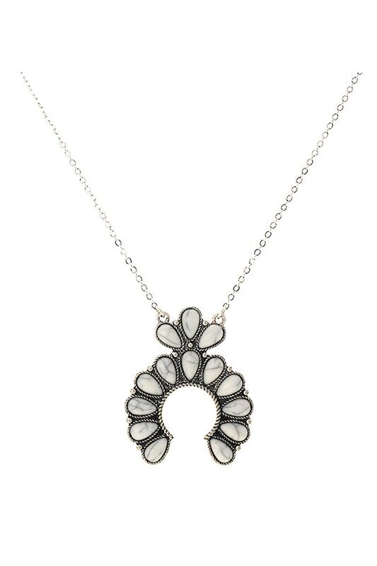 White Stone Beaded Naja Necklace