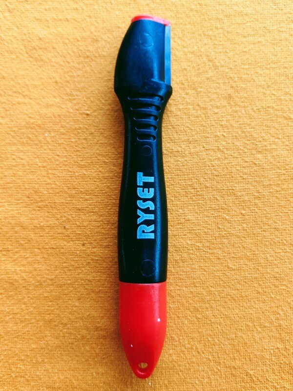 Secateur sharpener
