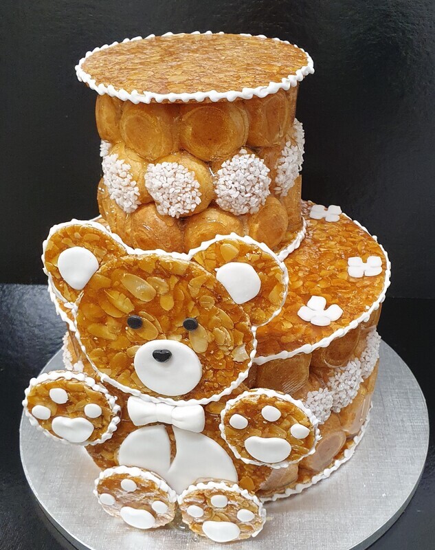 Pièce Montée Ourson
 Minimum 80 choux