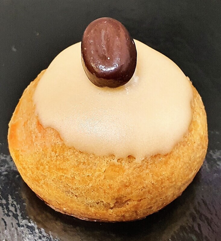 MINI CHOUX CAFE