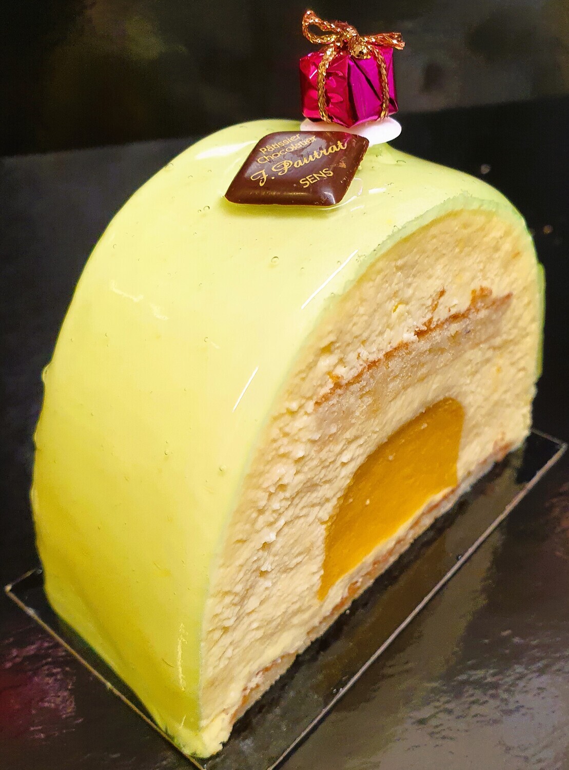 BUCHE CITRON VERT ANANAS MANGUE PASSION 
1 PART INDIVIDUELLE