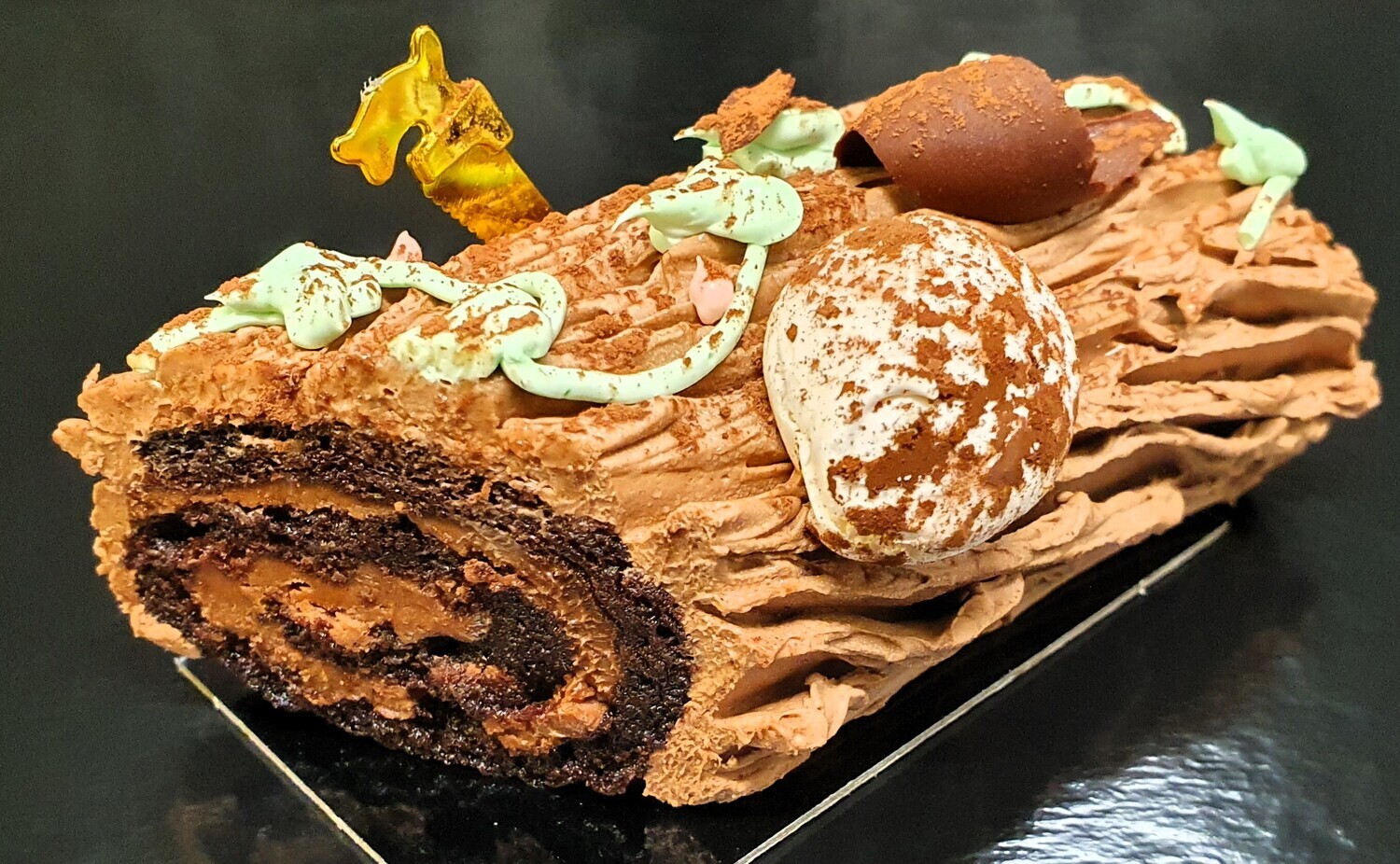 BUCHETTE   CHOCOLAT  CREME AU BEURRE  ROULEE