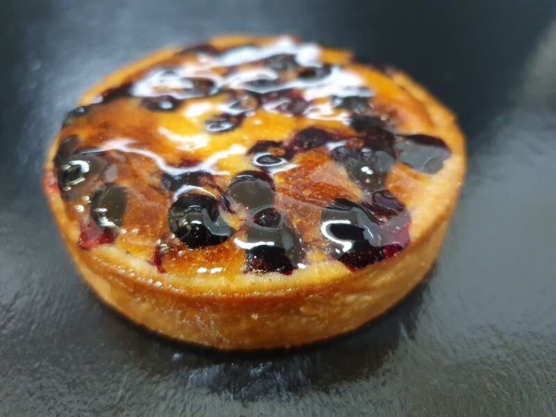 TARTE AMANDINE CASSIS