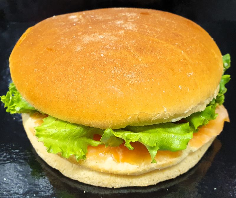sandwich bagnat brioché SAUMON FUME