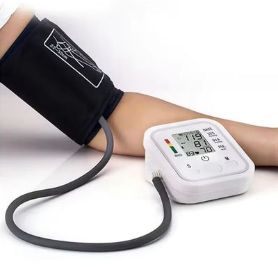 Electronic blood pressure machine