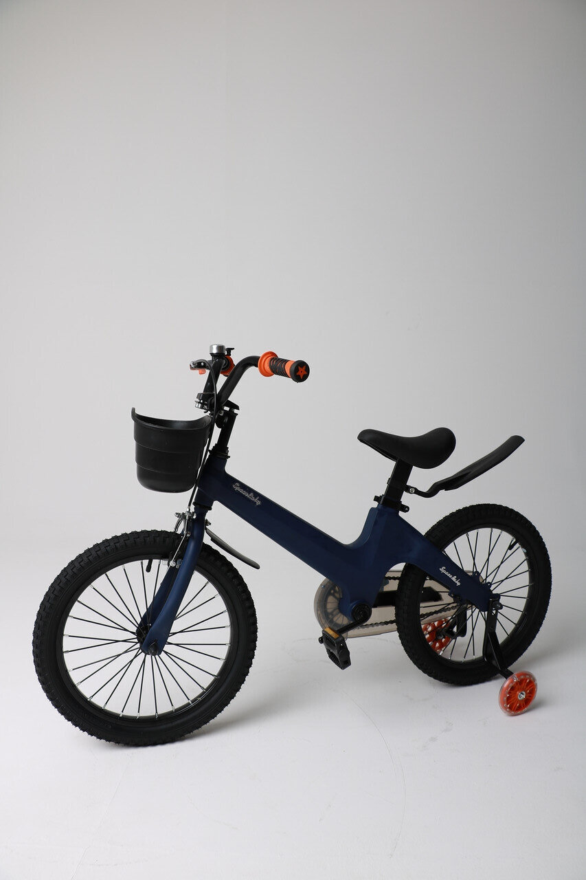Двухколесный велосипед Space Baby 18