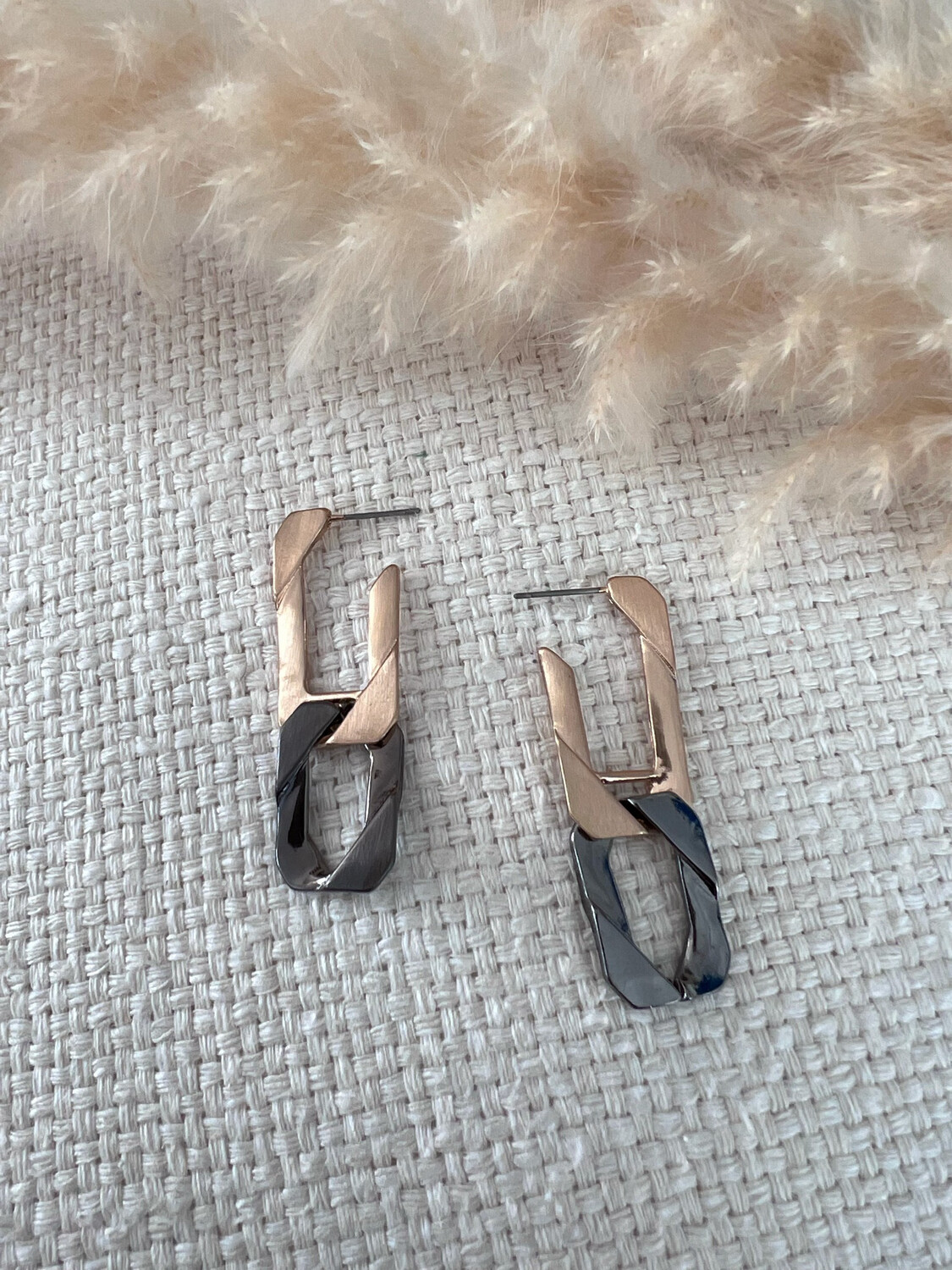 New Two Tones Square Chain Earrings