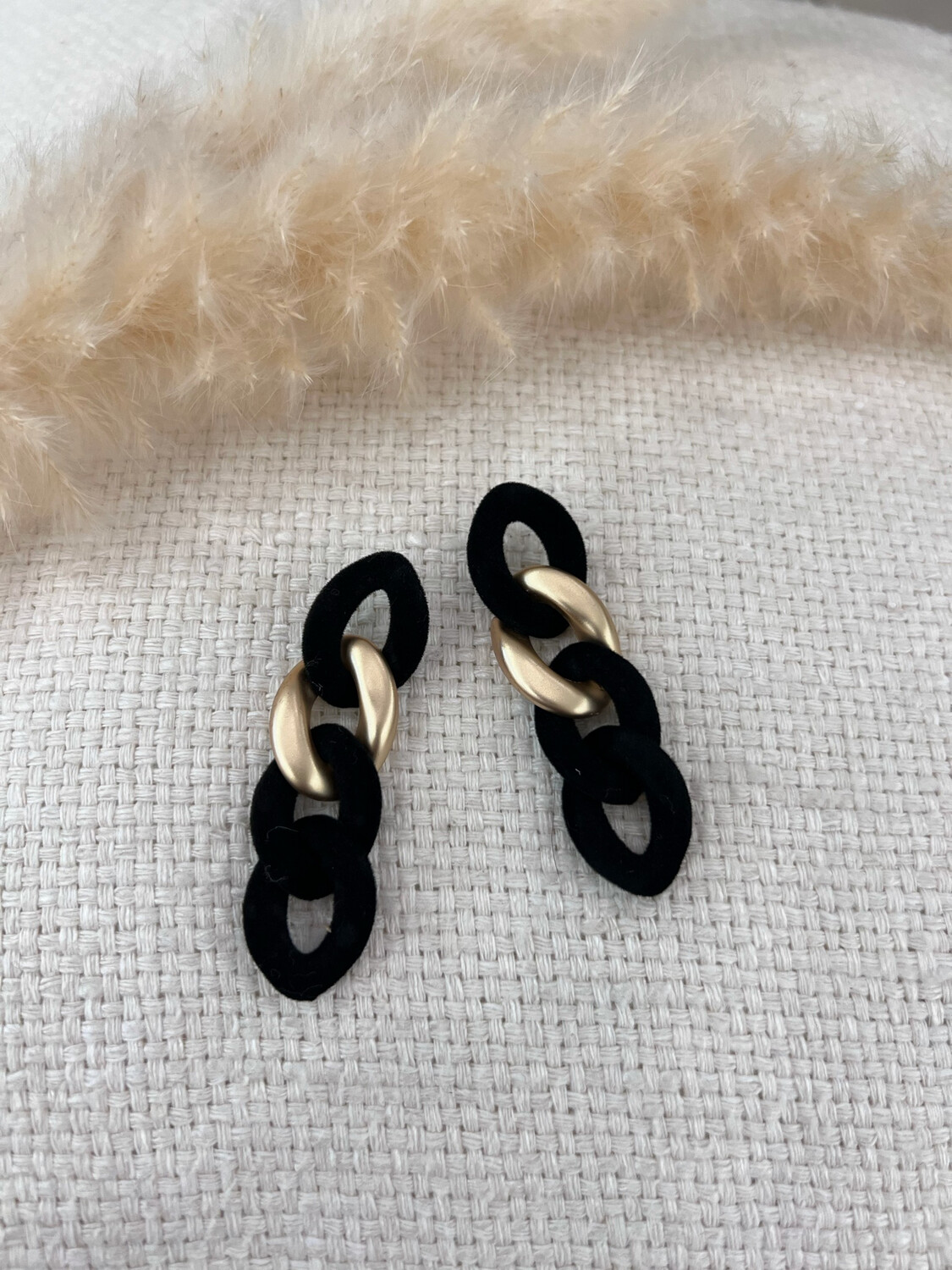 New Gold Black Chain Earrings
