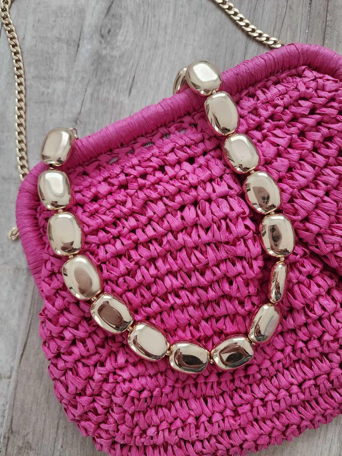 Gold Oval Stone Necklace