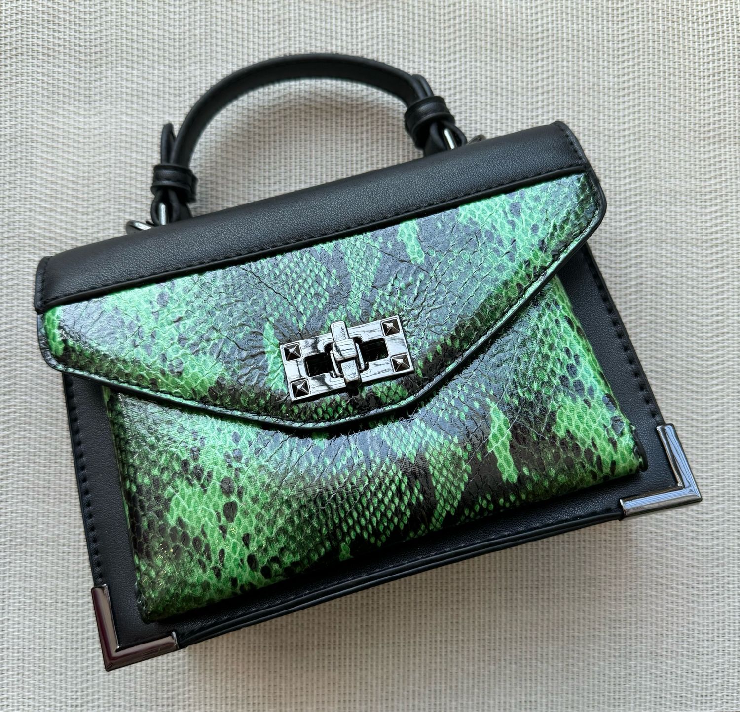 Green Animal Print Bag