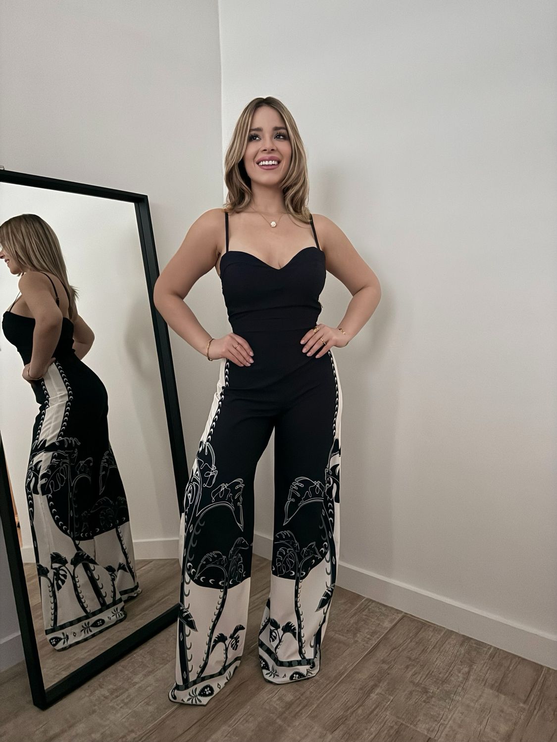 White & Navy Palms Top & Pant Set