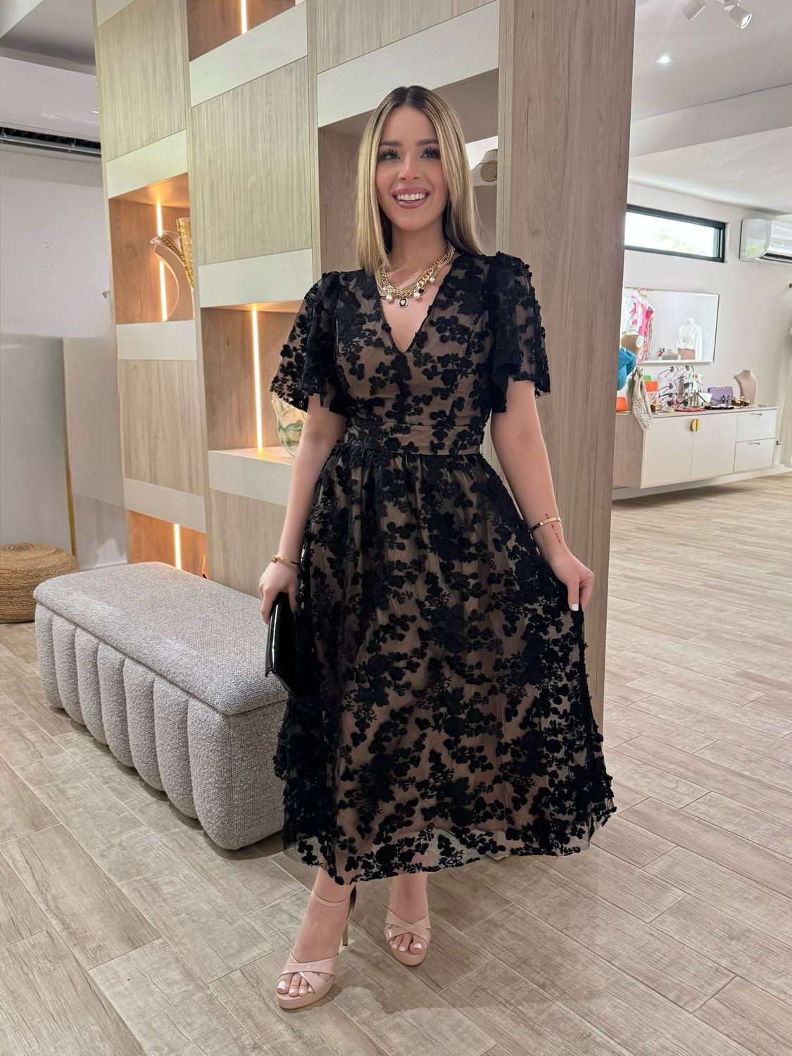 Black Elegant Lace Midi Dress