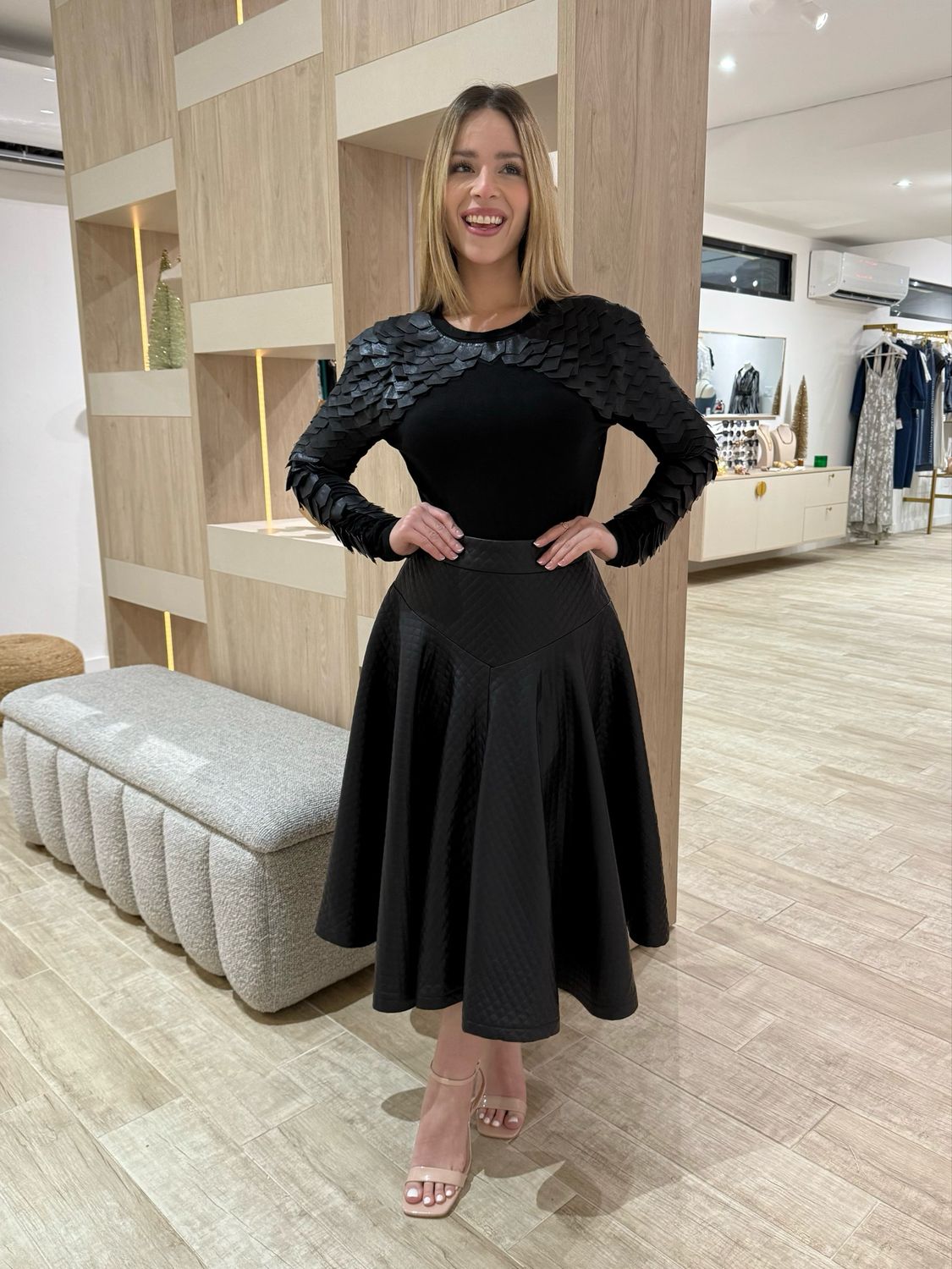 Gracia Black Midi Skirt