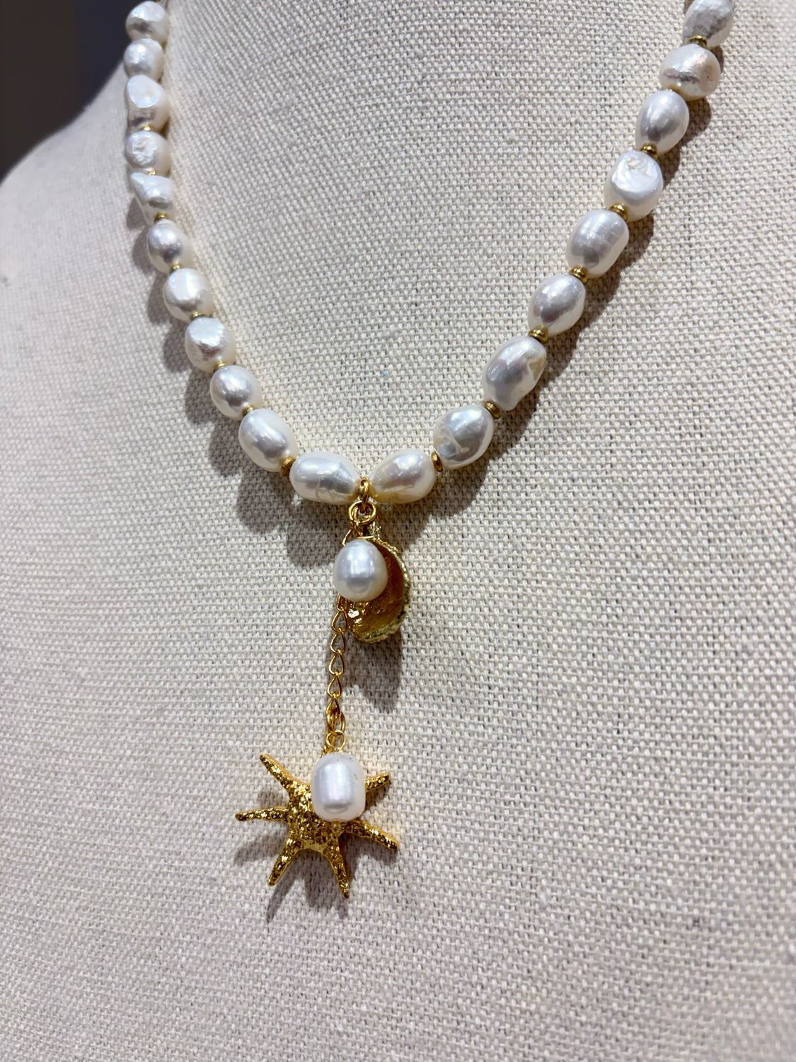 Golden Pearl Star Necklace