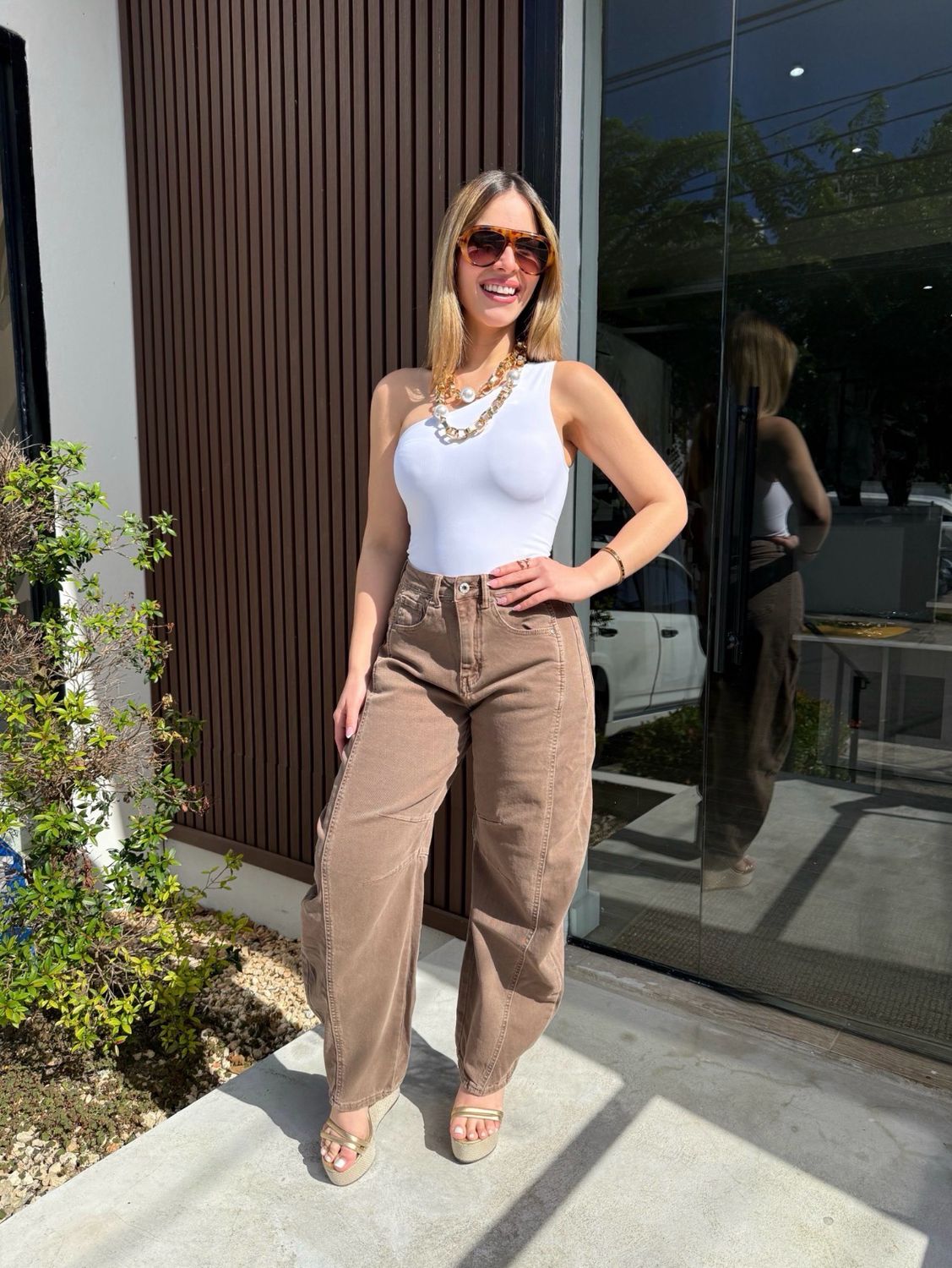 Brown Italian Barrel Jean