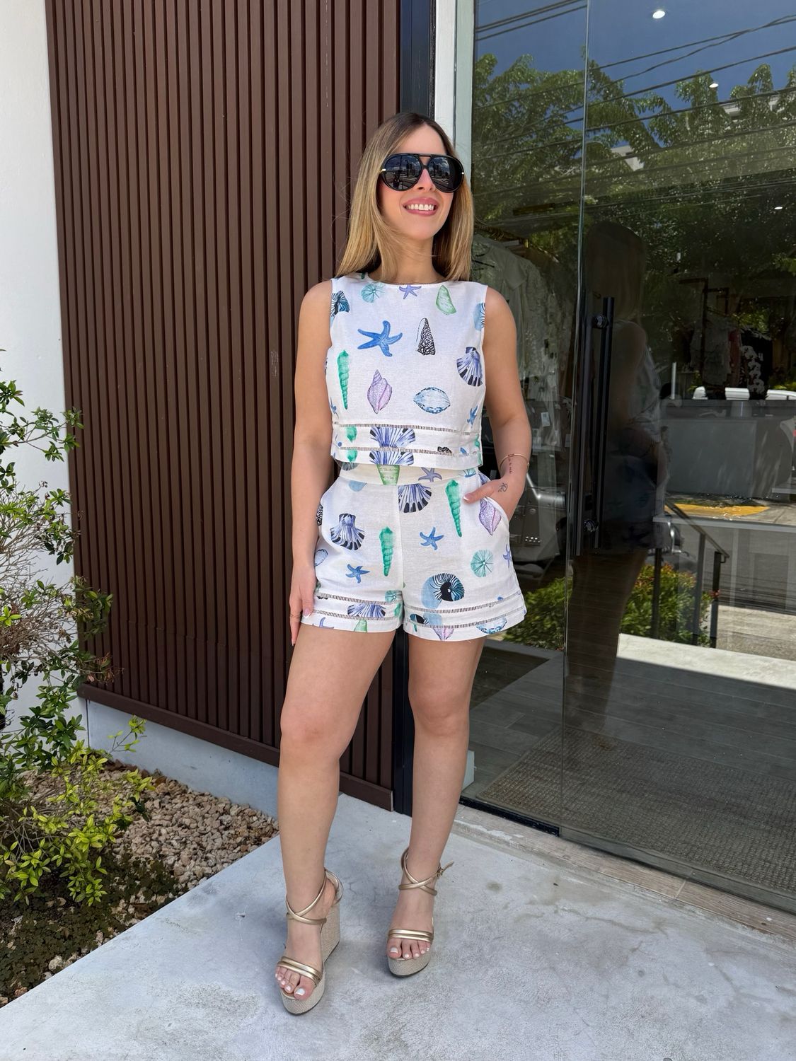 Summer Shells Linen Set