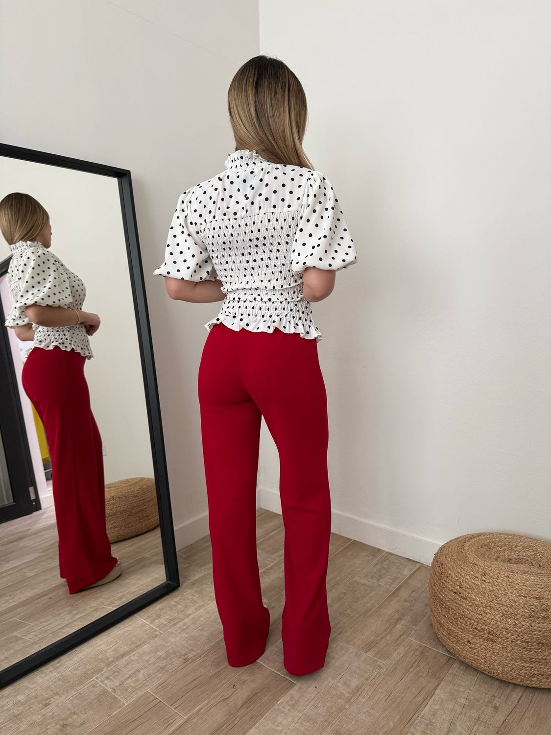 Red Elegant Gold Detailed Pant