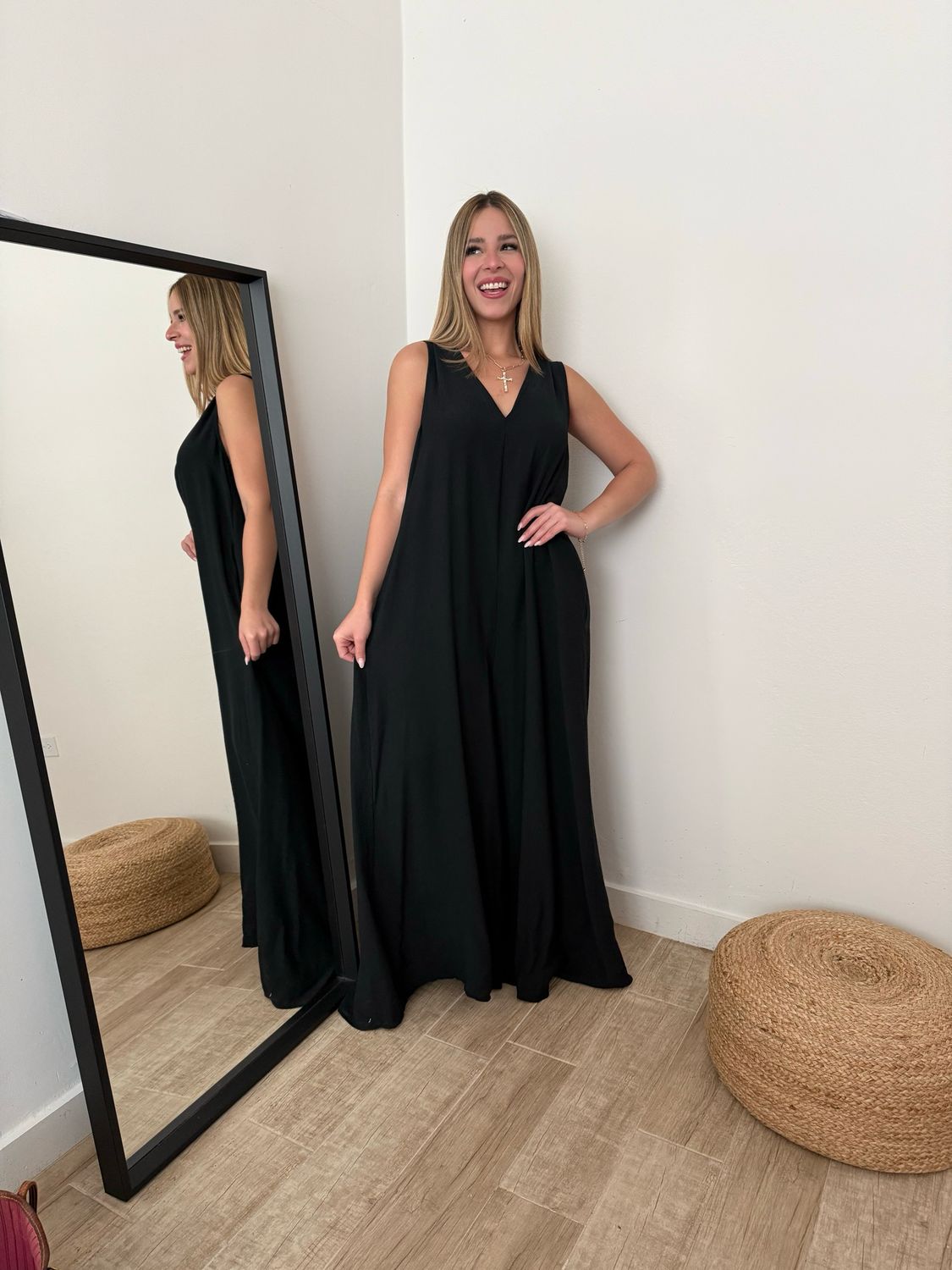 Black Linen V Style Jumpsuit (One Size)