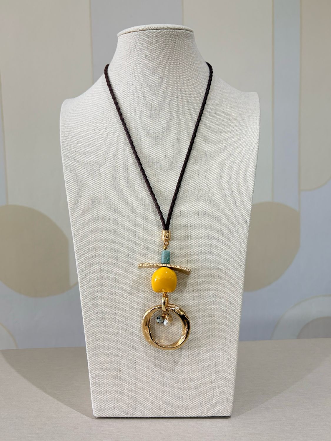Halo Amber Neclace