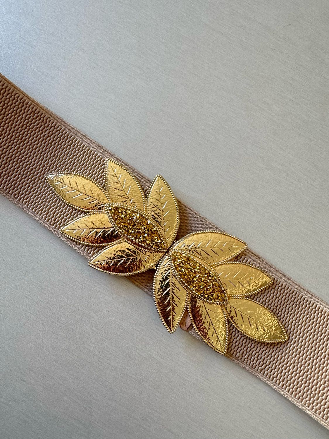 Beige Elastic Belt with Gold Leaves