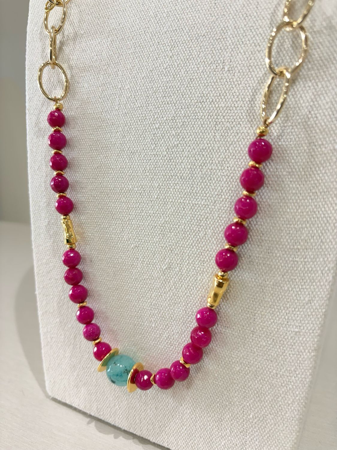 Fuchsia & Blue Beads Necklace