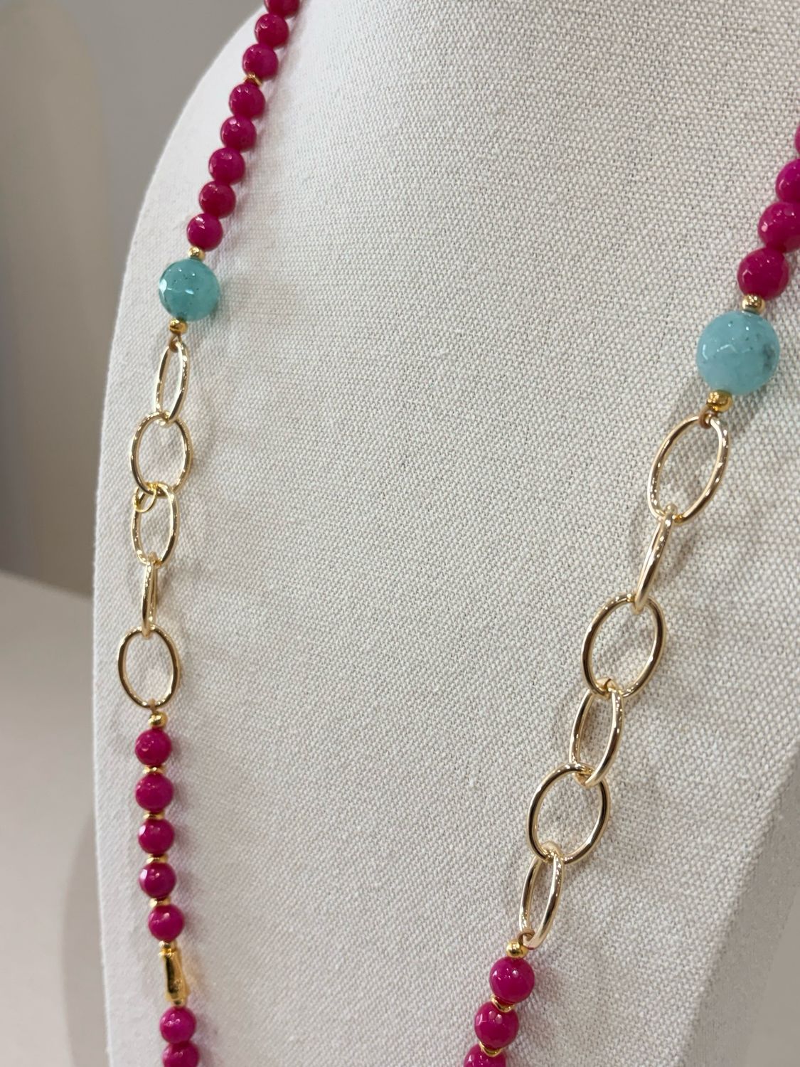 Fuchsia & Blue Beads Necklace