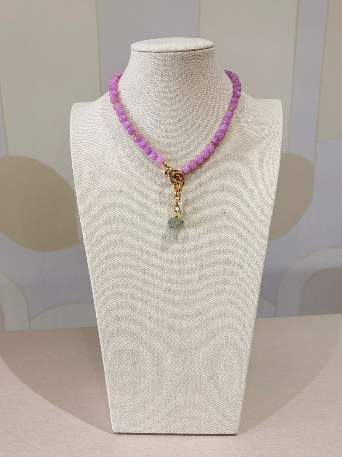 Lavanda Muse Short Necklace