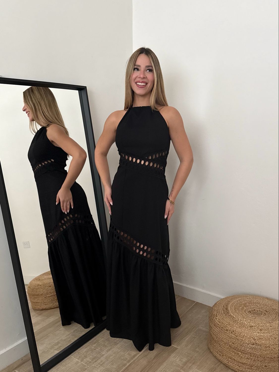 Black Elegant Eyelet Maxi Dress