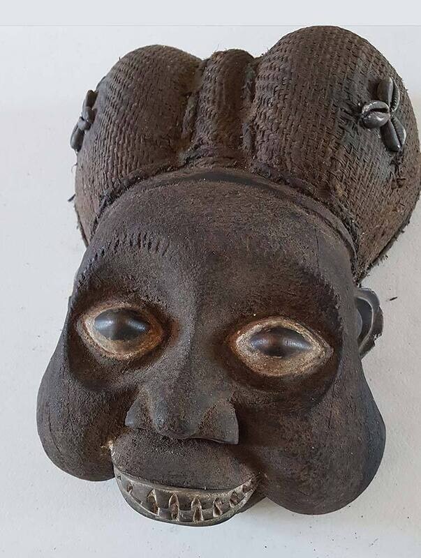 Masque bamoun. Ouest-Cameroun
