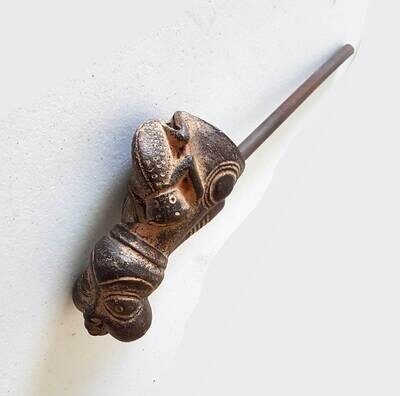 Pipe terre cuite, Bamoun ou bamiléké. Cameroun