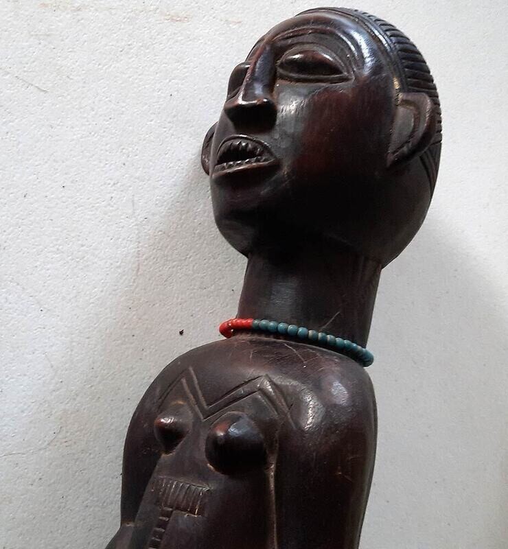 Figure d’ancêtre - Bois, Perles - TABWA.
RDC Congo