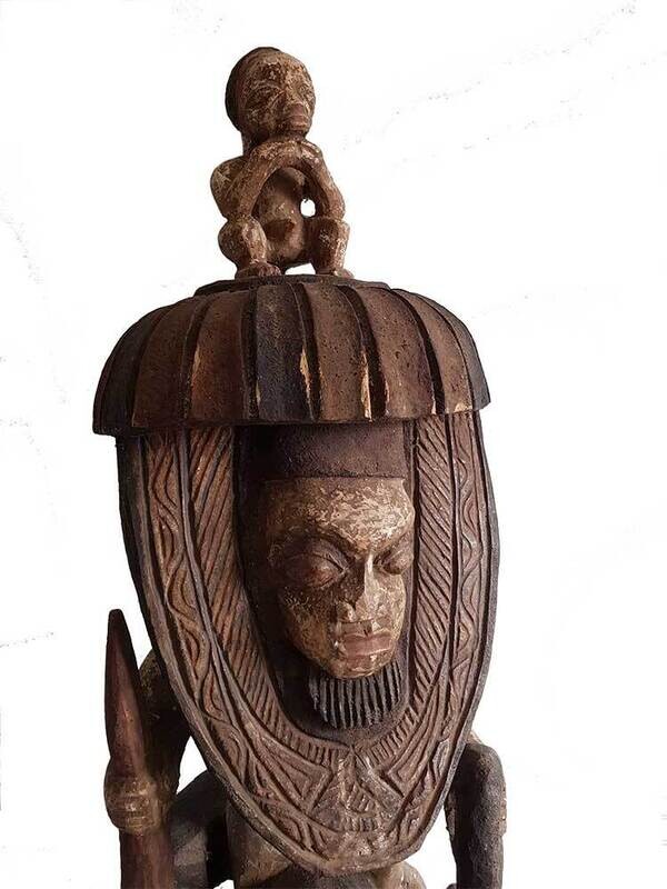 Masque d&#39;épaule EPA. Yoruba. Nigeria