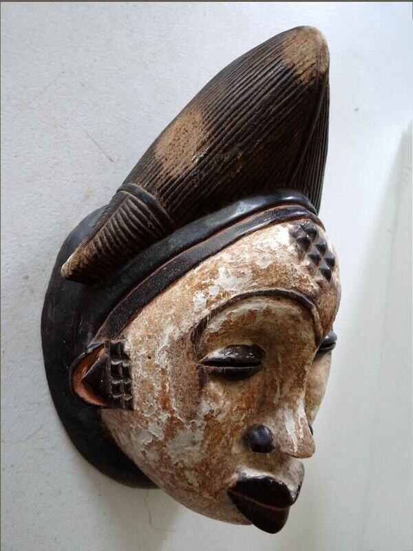 Punu. Gabon