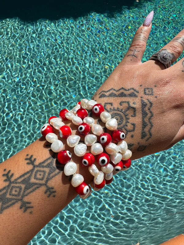 Fresh Water Pearl & Evil Eye Bracelet