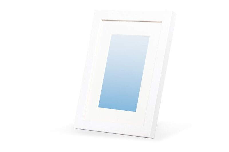 Cornice in legno bianco