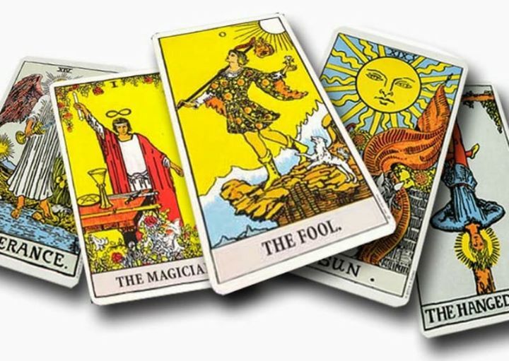 Tarot Terapeútico Canalizado con Péndulo Online
