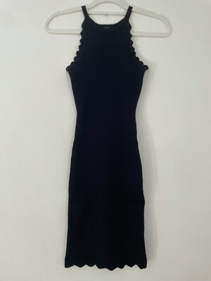 Scolloped Ribbed Dress