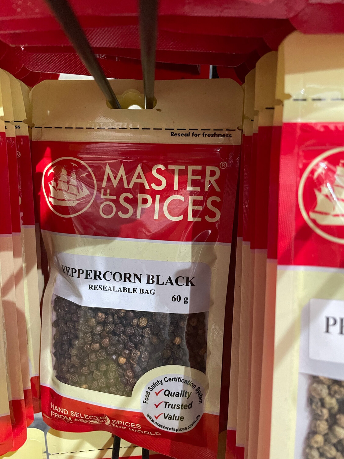 MOS Peppercorn Black