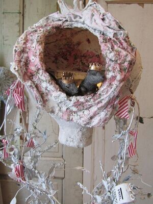 Plaster of Paris Hot air balloon sculpture art home decor, created by Anita Spero Plaster of Paris Hot air balloon sculpture art home decor, created by Anita Spero