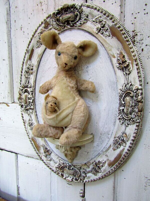 Storybook style Kangaroo with baby in pouch wall decor Storybook style Kangaroo with baby in pouch wall decor