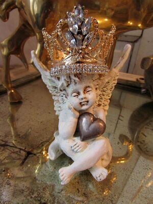 Small cherub figures with large crown 'Little tuckies by Anita Spero' FREE SHIPPING US ONLY Small cherub figures with large crown 'Little tuckies by Anita Spero' FREE SHIPPING US ONLY