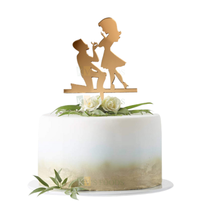1PC Golden Acrylic Shiny Glass Finish Dressed Up Groom On Knee Proposing Bride Cake Topper, Happy Anniversary Cake Topper Romantic Couple Wedding Engagement Insert DIY Cake Decorations