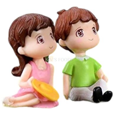 Cake Topper Cute Girl &amp; Boy Seating Together in Garden Romantic Couple Miniature Doll Cake Topper, Fairy Garden, Bonsai Decor, Terrarium Decoration, Craft Work, Gift Article and Landscaping