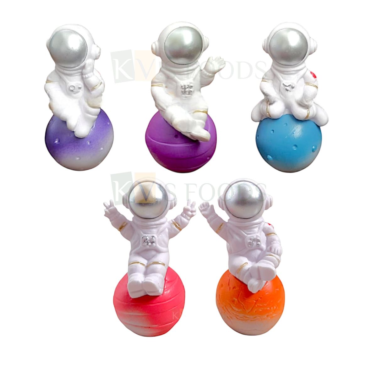 1PC Sitting Astronaut Spaceman Action Figurine on Earth Globe Cake Topper, Red/Orange/Blue/Purple/Violet Colour Galaxy Space Satellite Boys Happy Birthday Theme Cake Decoration, Miniature Figurine