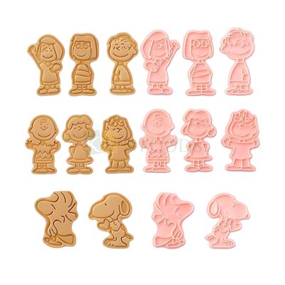 8 PCS Pink Snoopy Cartoon Characters Woodstock, Charlie Brown, Snoopy Linus, Lucy Fondant Cutters Plungers Set Cake Mould, Chocolate Pancake, Biscuits, Cookies Stamps, Kids Girls Boys Birthday Theme