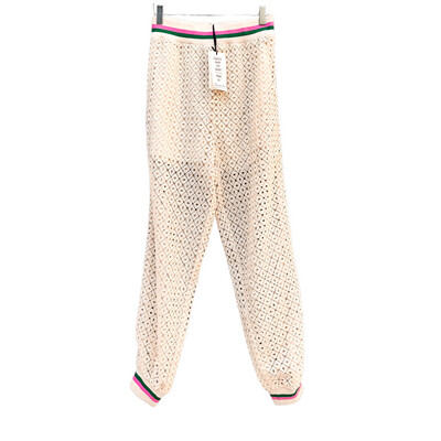 Women&#39;s beige ecru jogger pants in macramé lace