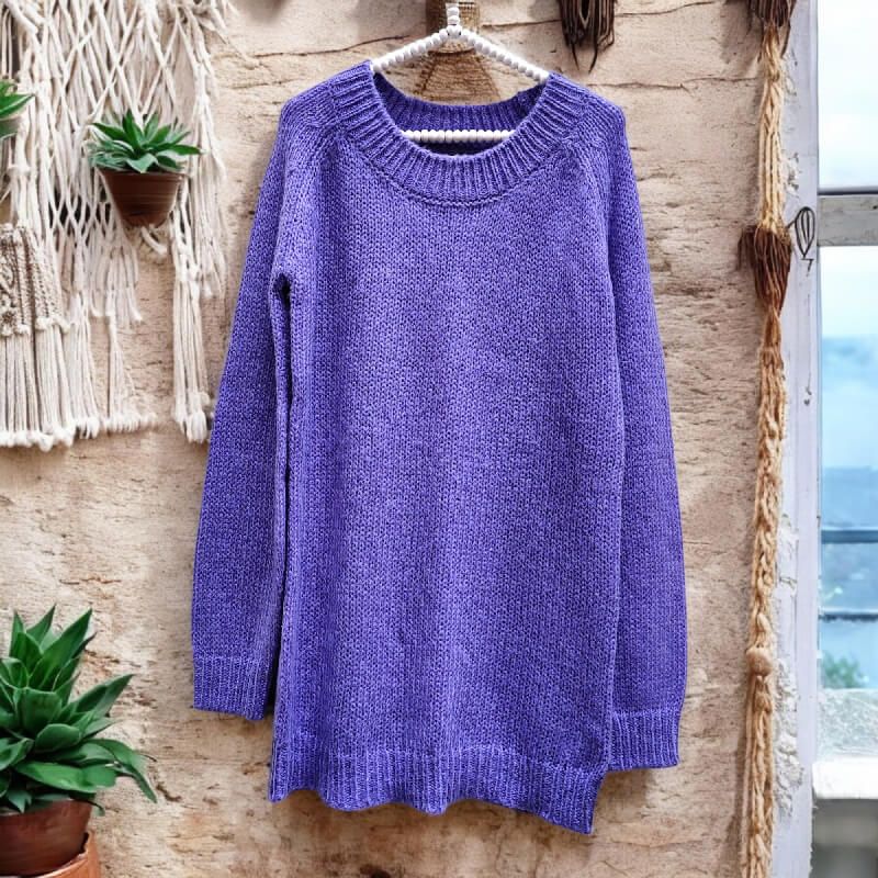 Robe pull femme courte oversize en laine tricot violet 