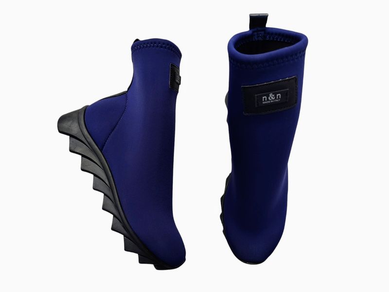 Baskets montantes femme bleu marine en néoprène