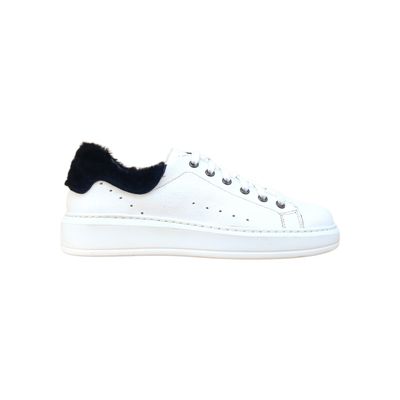 baskets femme blanches cuir détail fourrure